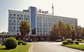 Hotel Mir